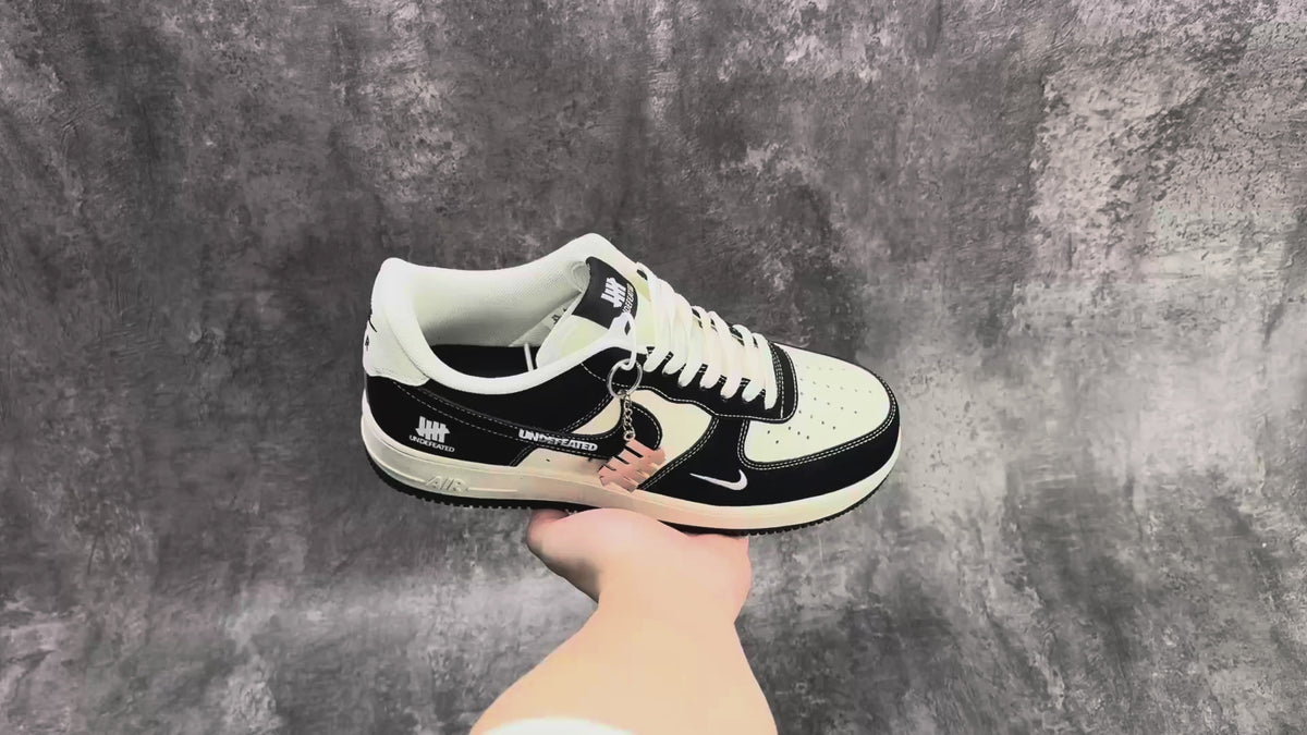 Air Jordan 1 Low AJ1 Black White & Grey Sneakers with Patterned Laces, Retro Low-Top Casual Streetwear Shoes