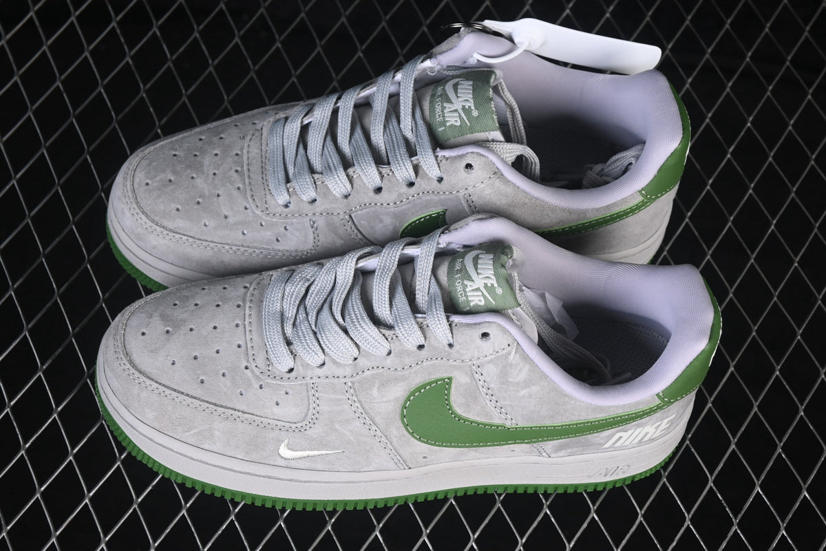 White & Sage Green Low-Top Sneakers | JL8888-011