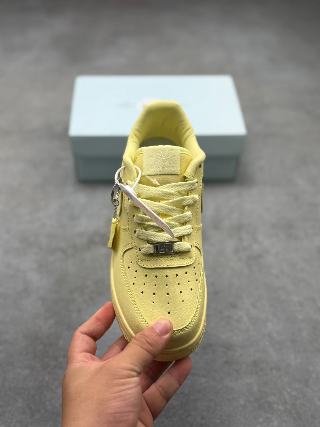 Nike Air Force 1 ’07 Low Pastel Yellow