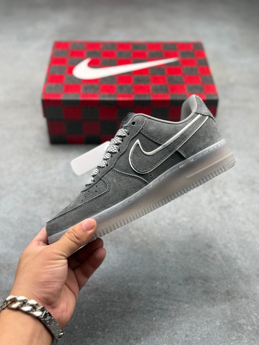 Nike Air Force 1 ’07 Low Charcoal Grey