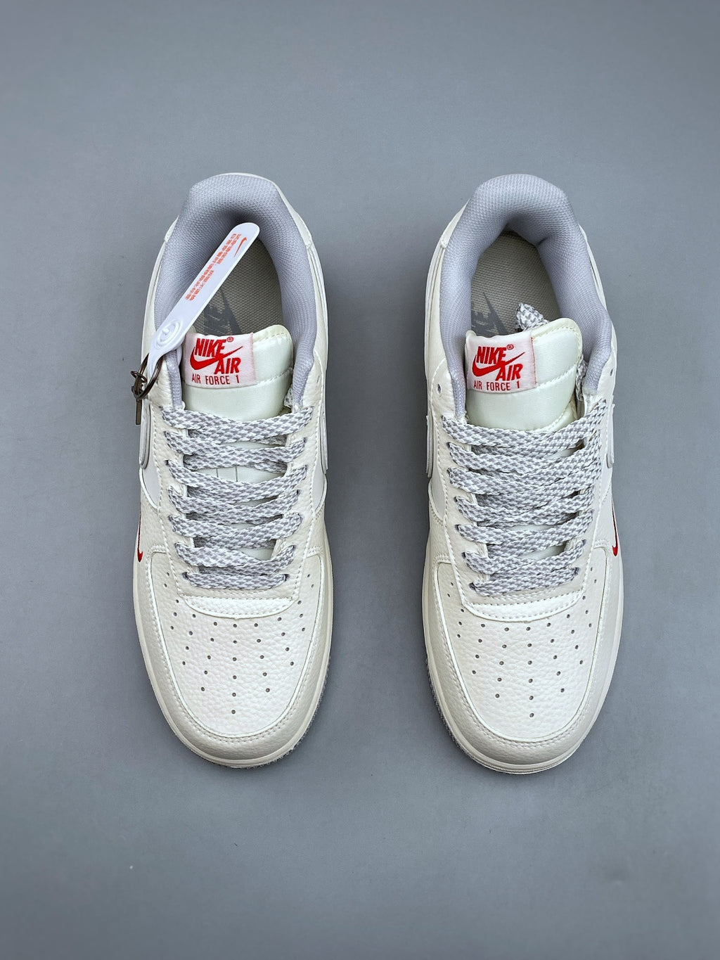 Nike Air Force 1 ’07 Low White & Red Accents