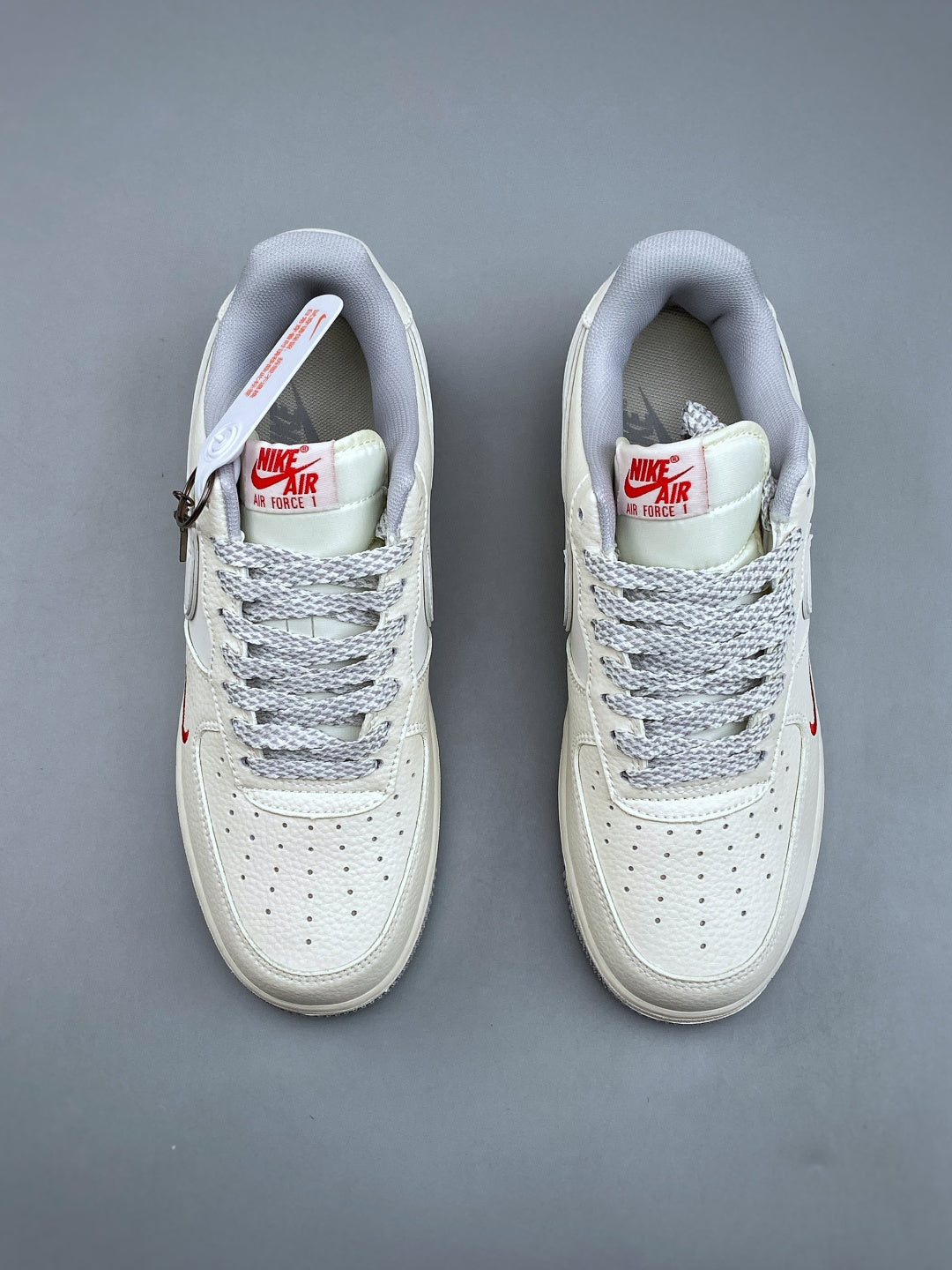 Nike Air Force 1 ’07 Low White & Red Accents