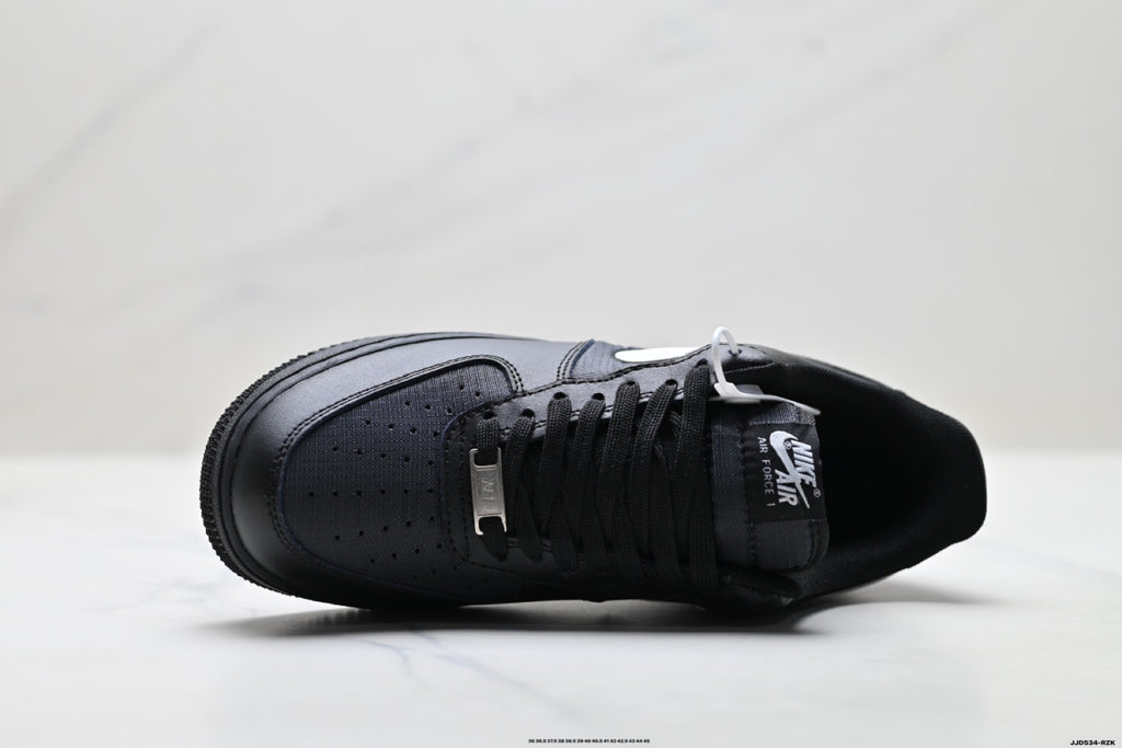 Nike Air Force 1 ’07 Low Black & White Sneakers, Lace-Up Retro Casual Streetwear Shoes
