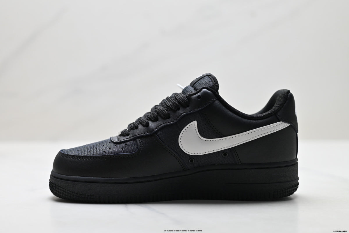 Nike Air Force 1 ’07 Low Black & White Sneakers, Lace-Up Retro Casual Streetwear Shoes