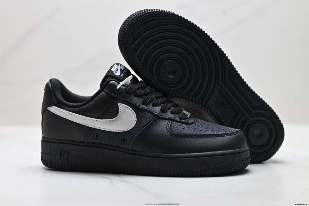 Nike Air Force 1 ’07 Low Black & White Sneakers, Lace-Up Retro Casual Streetwear Shoes