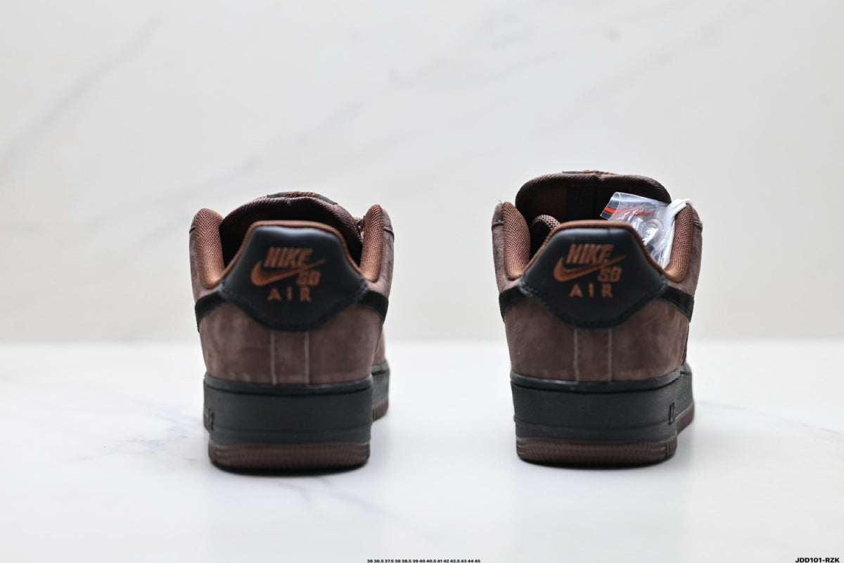 Nike Air Force 1 ’07 Low Brown & Black Sneakers, Retro Lace-Up Casual Streetwear Shoes