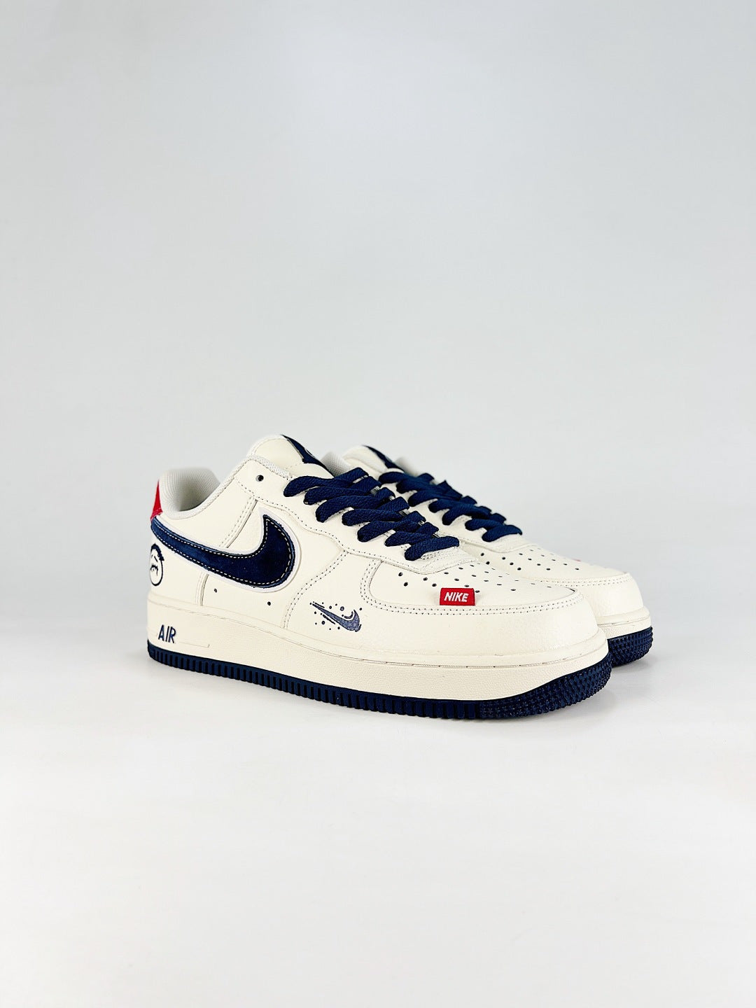 Nike Air Force 1 ’07 Low Cream & Black Sneakers with Red Accents, Retro Lace-Up Casual Streetwear Shoes