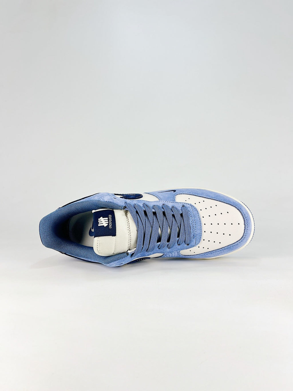 Nike Air Force 1 ’07 Low Blue & White Sneakers with Navy Swoosh, Retro Lace-Up Casual Streetwear Shoes