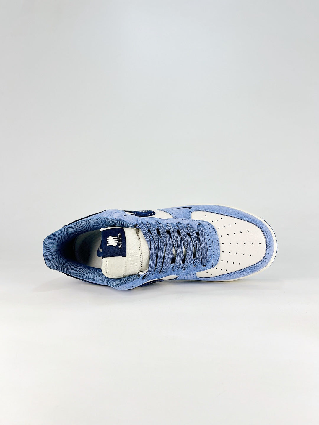 Nike Air Force 1 ’07 Low Blue & White Sneakers with Navy Swoosh, Retro Lace-Up Casual Streetwear Shoes
