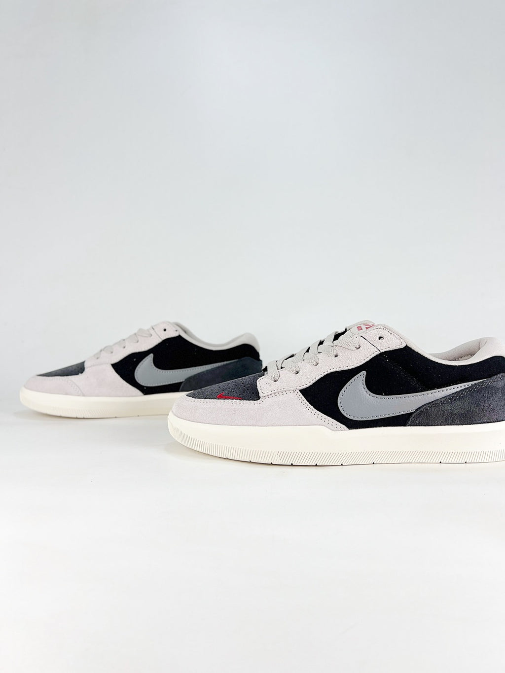 Nike SB Force 58 Black Grey & White Low-Top Sneakers, Retro Lace-Up Skate-Inspired Casual Shoes