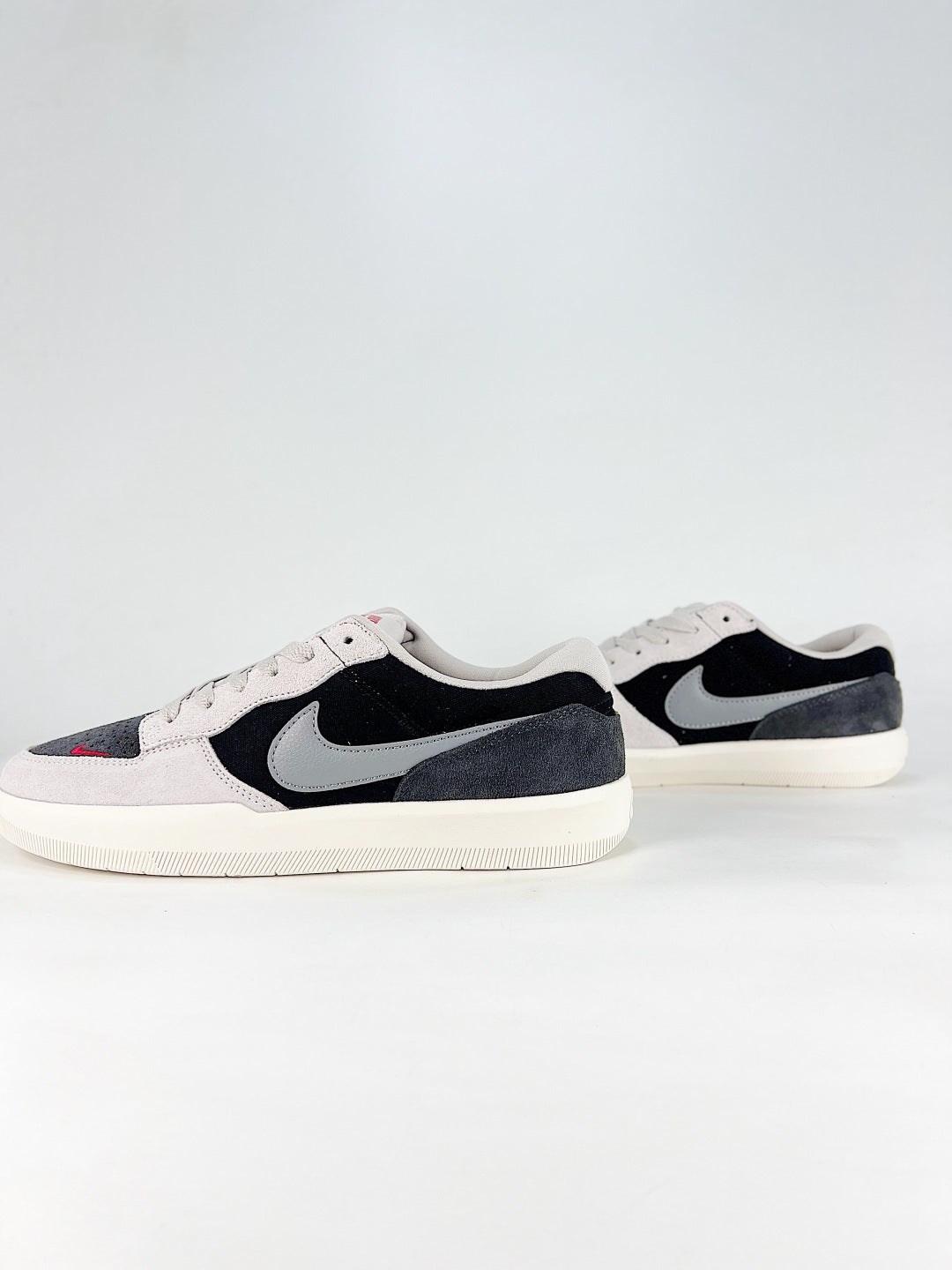 Nike SB Force 58 Black Grey & White Low-Top Sneakers, Retro Lace-Up Skate-Inspired Casual Shoes