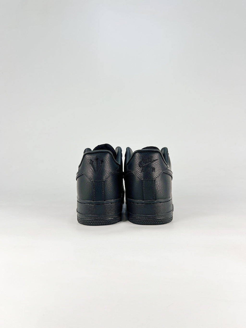 Nike Air Force 1 ’07 Low Triple Black Sneakers, Retro Lace-Up Casual Streetwear Shoes