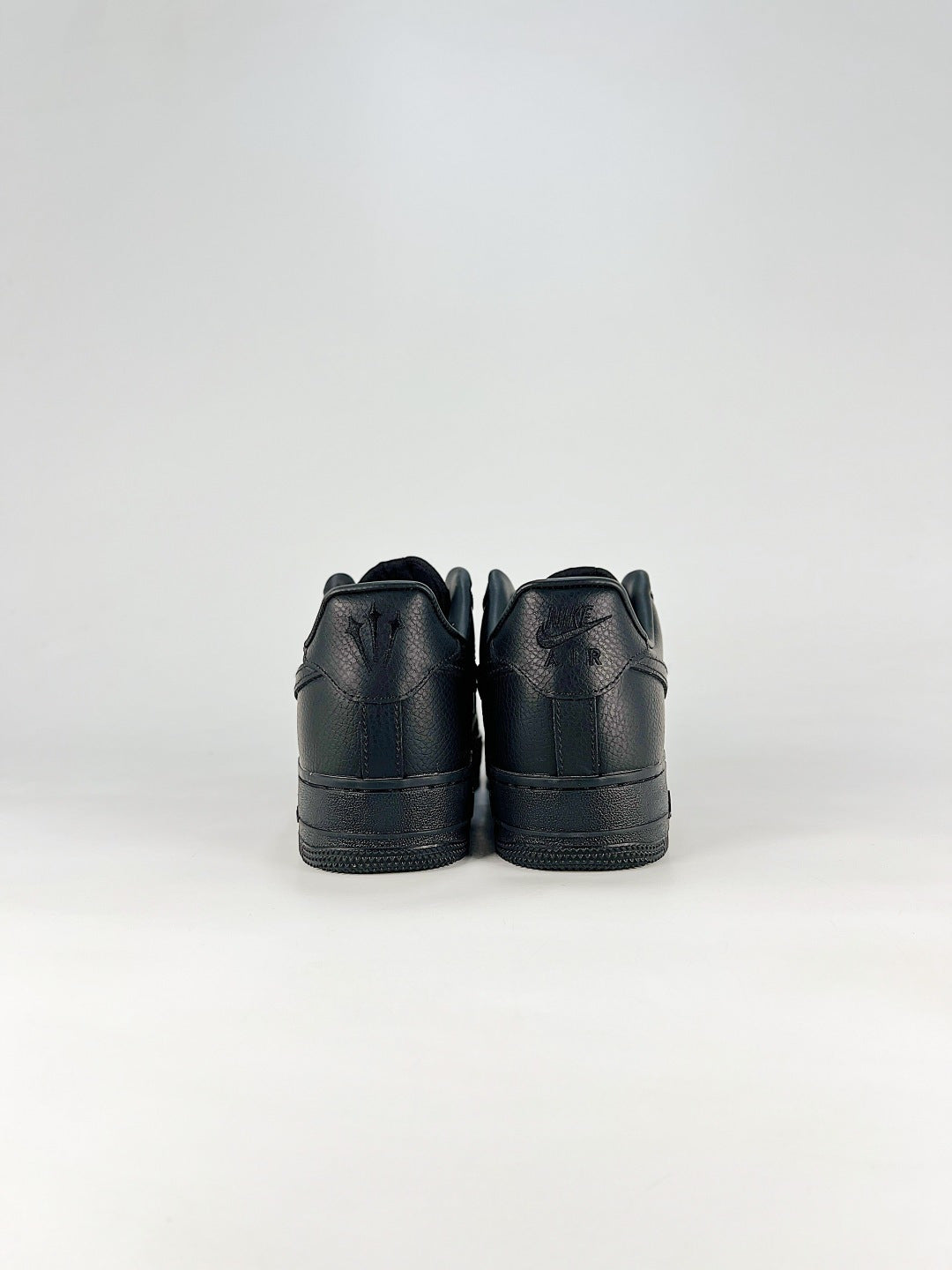 Nike Air Force 1 ’07 Low Triple Black Sneakers, Retro Lace-Up Casual Streetwear Shoes
