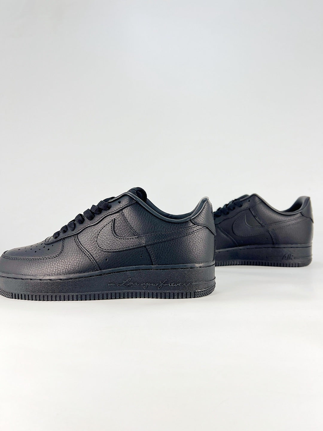 Nike Air Force 1 ’07 Low Triple Black Sneakers, Retro Lace-Up Casual Streetwear Shoes