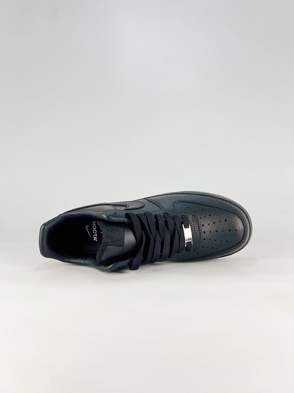 Nike Air Force 1 ’07 Low Triple Black Sneakers, Retro Lace-Up Casual Streetwear Shoes