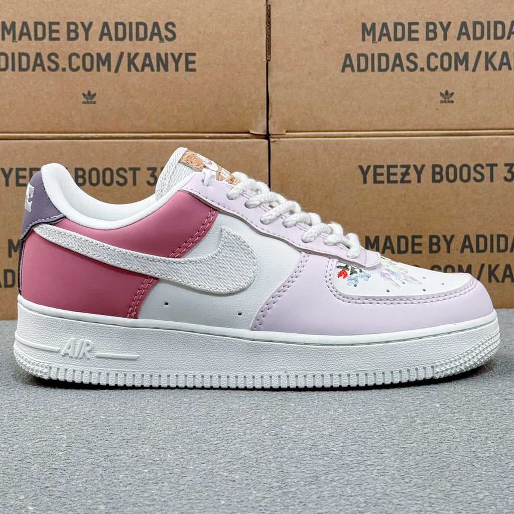 Nike Air Force 1 ’07 Low AF1 White & Pink Sneakers, Color Block Lace-Up Retro Casual Streetwear Shoes