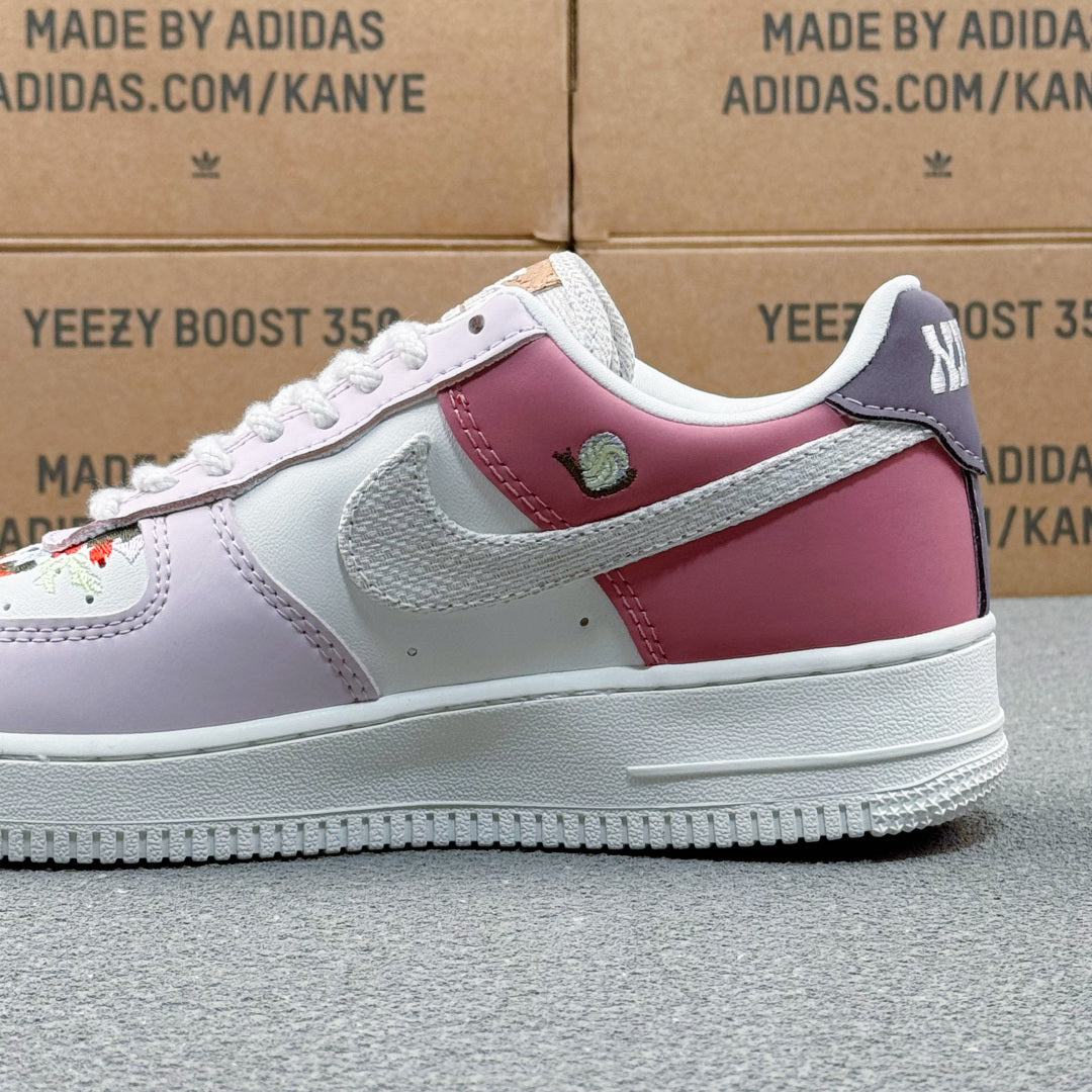 Nike Air Force 1 ’07 Low AF1 White & Pink Sneakers, Color Block Lace-Up Retro Casual Streetwear Shoes