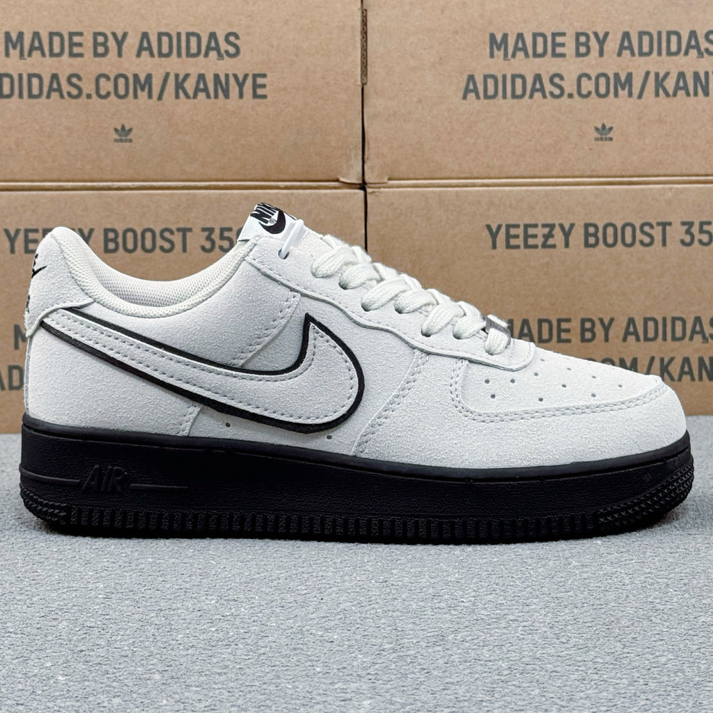 Nike Air Force 1 ’07 Low AF1 White & Black Sneakers, Black Outline Swoosh Retro Lace-Up Casual Streetwear Shoes