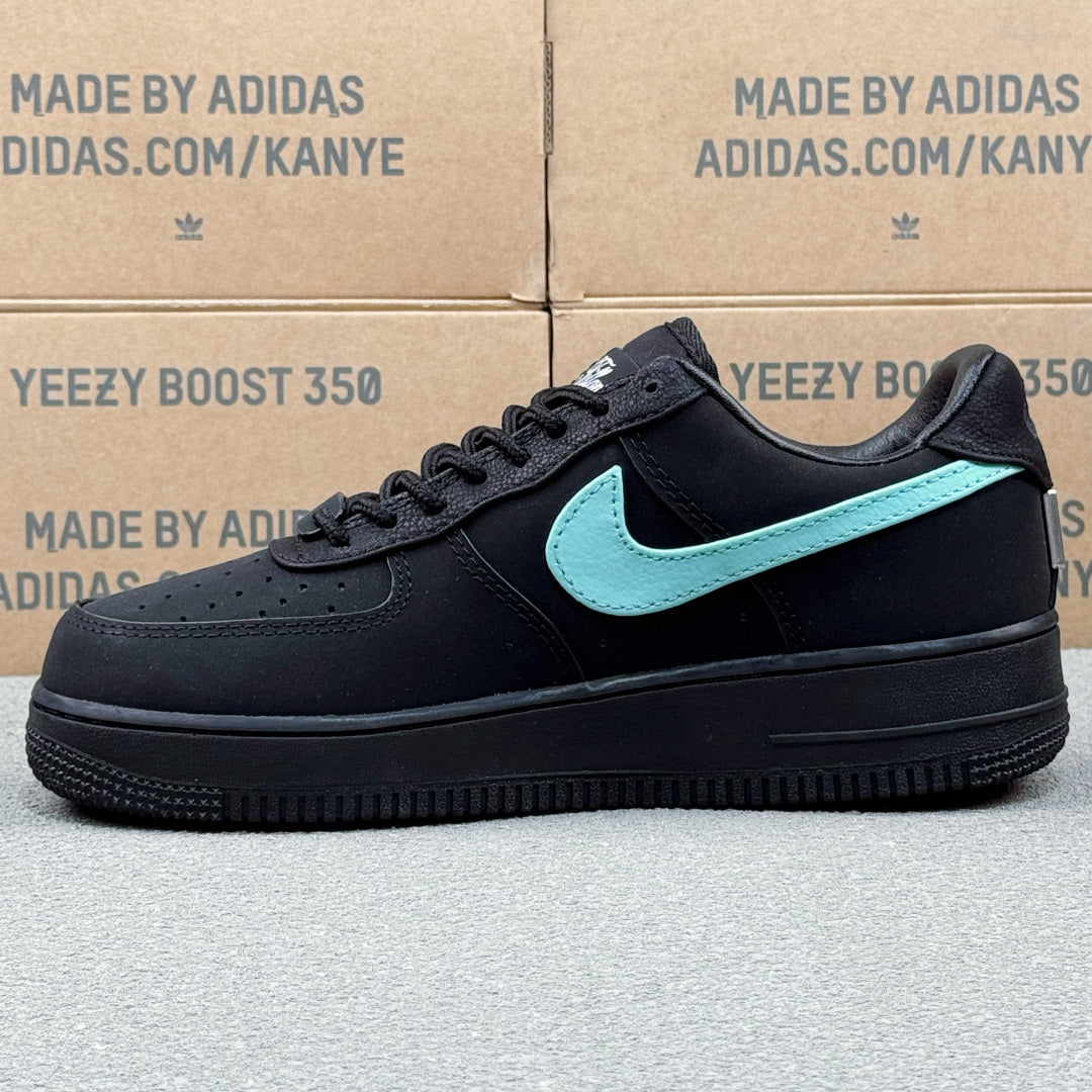 Nike Air Force 1 ’07 Low AF1 Black & Mint Green Sneakers, Contrast Swoosh Lace-Up Retro Casual Streetwear Shoes