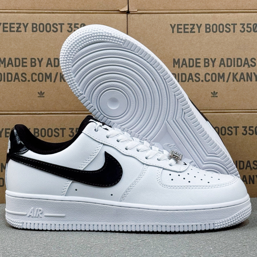 Nike Air Force 1 ’07 Low AF1 White & Black Sneakers, Contrast Swoosh Retro Lace-Up Casual Streetwear Shoes