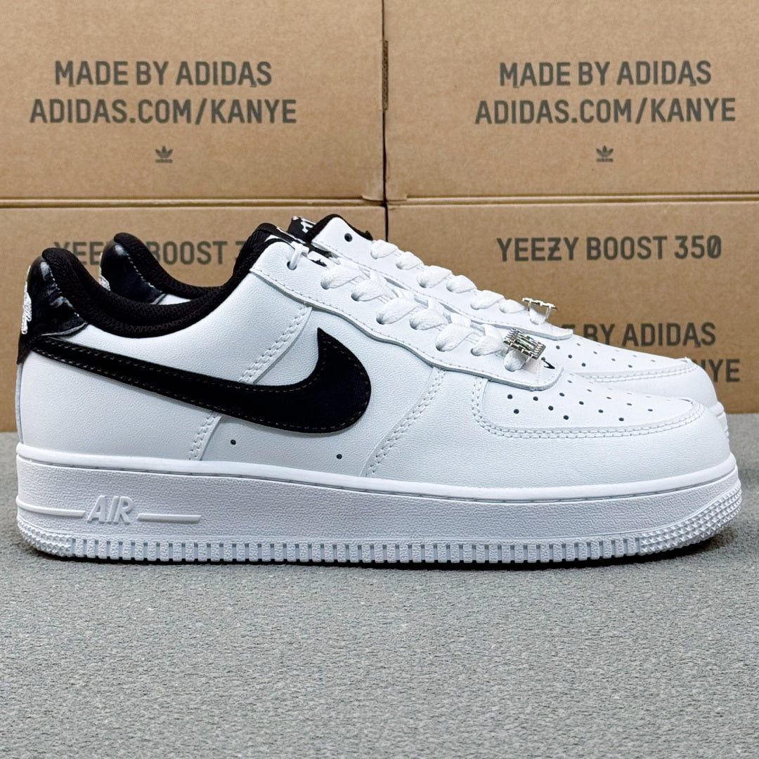 Nike Air Force 1 ’07 Low AF1 White & Black Sneakers, Contrast Swoosh Retro Lace-Up Casual Streetwear Shoes