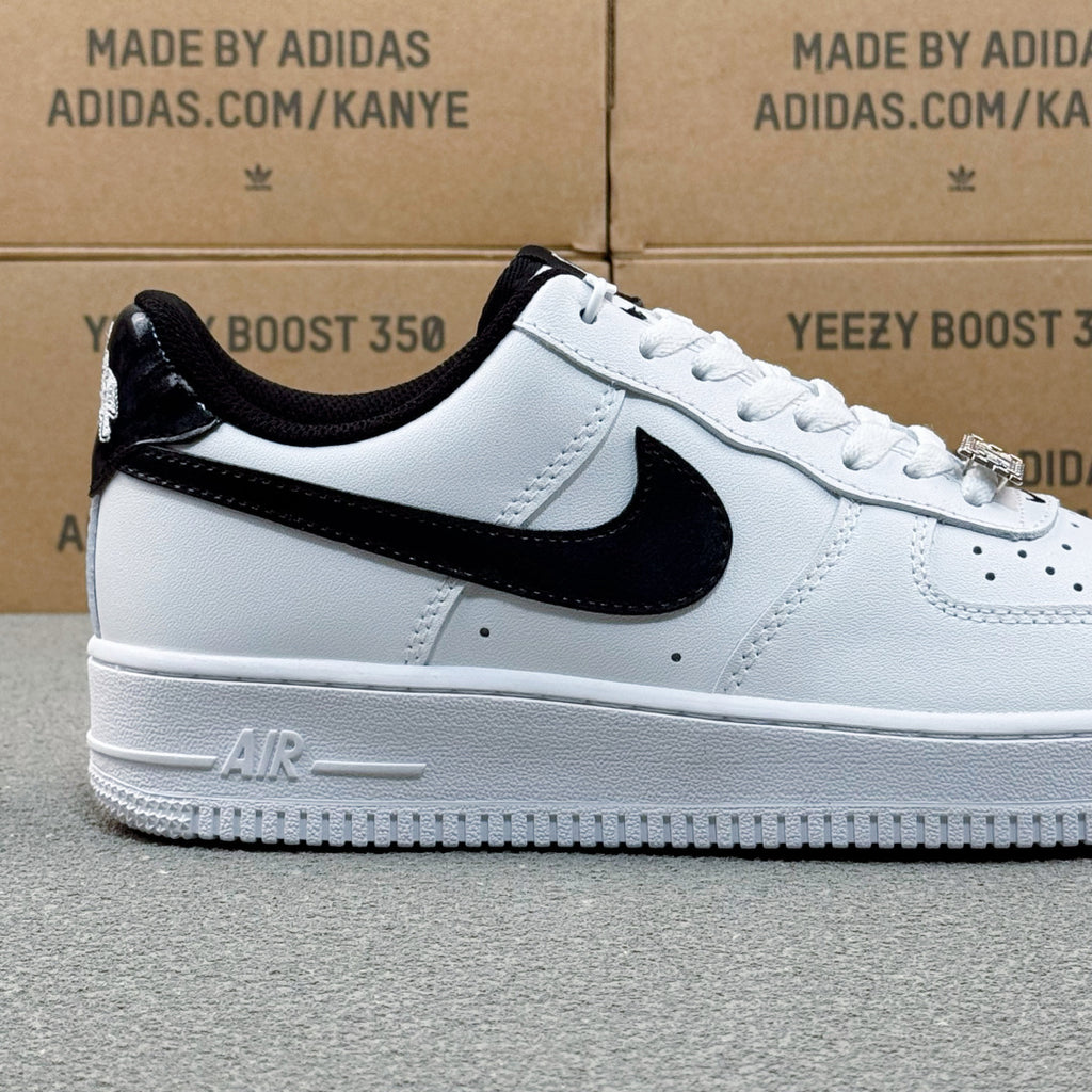 Nike Air Force 1 ’07 Low AF1 White & Black Sneakers, Contrast Swoosh Retro Lace-Up Casual Streetwear Shoes