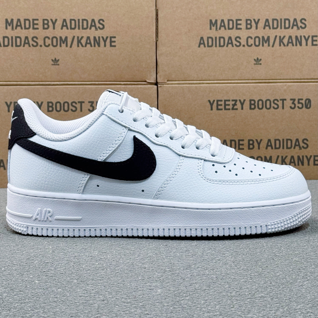 Nike Air Force 1 ’07 Low AF1 White & Black Sneakers, Black Swoosh Lace-Up Retro Casual Streetwear Shoes