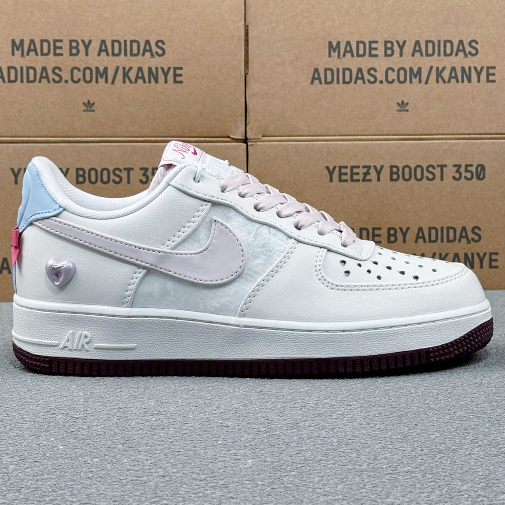 Nike Air Force 1 ’07 Low AF1 White & Light Grey Sneakers, Pale Blue Heel Black Outsole Retro Lace-Up Casual Shoes