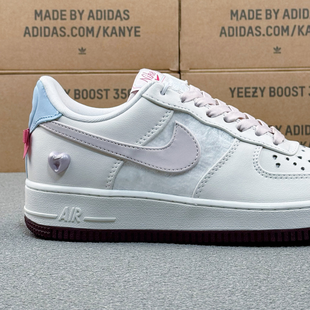 Nike Air Force 1 ’07 Low AF1 White & Light Grey Sneakers, Pale Blue Heel Black Outsole Retro Lace-Up Casual Shoes