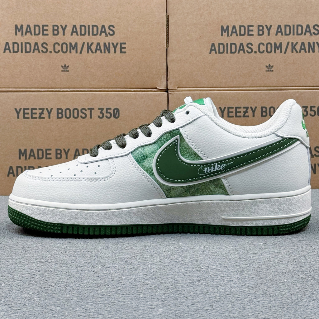 Nike Air Force 1 ’07 Low AF1 White & Green Graphic Sneakers, Contrast Swoosh Retro Lace-Up Casual Streetwear Shoes
