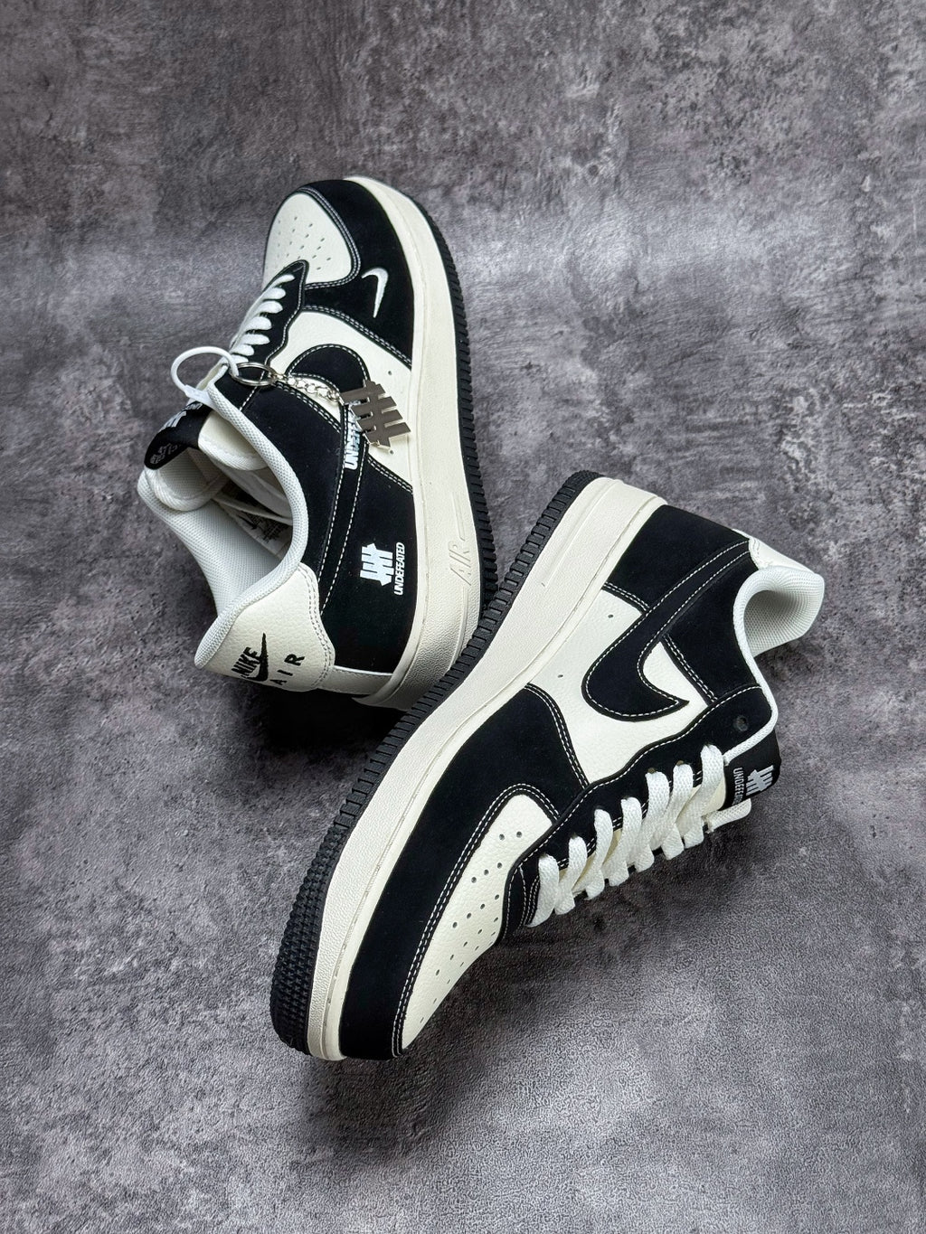 Air Jordan 1 Low AJ1 Black White & Grey Sneakers with Patterned Laces, Retro Low-Top Casual Streetwear Shoes