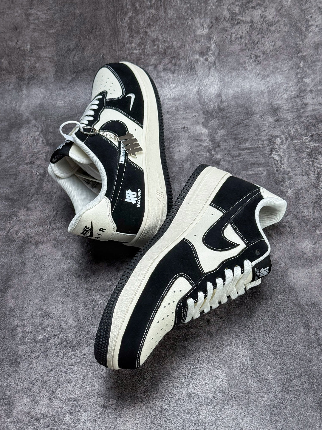 Air Jordan 1 Low AJ1 Black White & Grey Sneakers with Patterned Laces, Retro Low-Top Casual Streetwear Shoes
