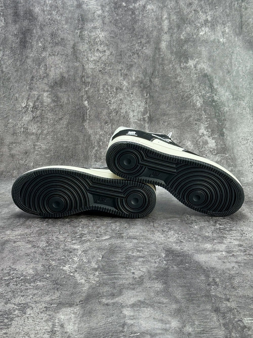 Air Jordan 1 Low AJ1 Black White & Grey Sneakers with Patterned Laces, Retro Low-Top Casual Streetwear Shoes
