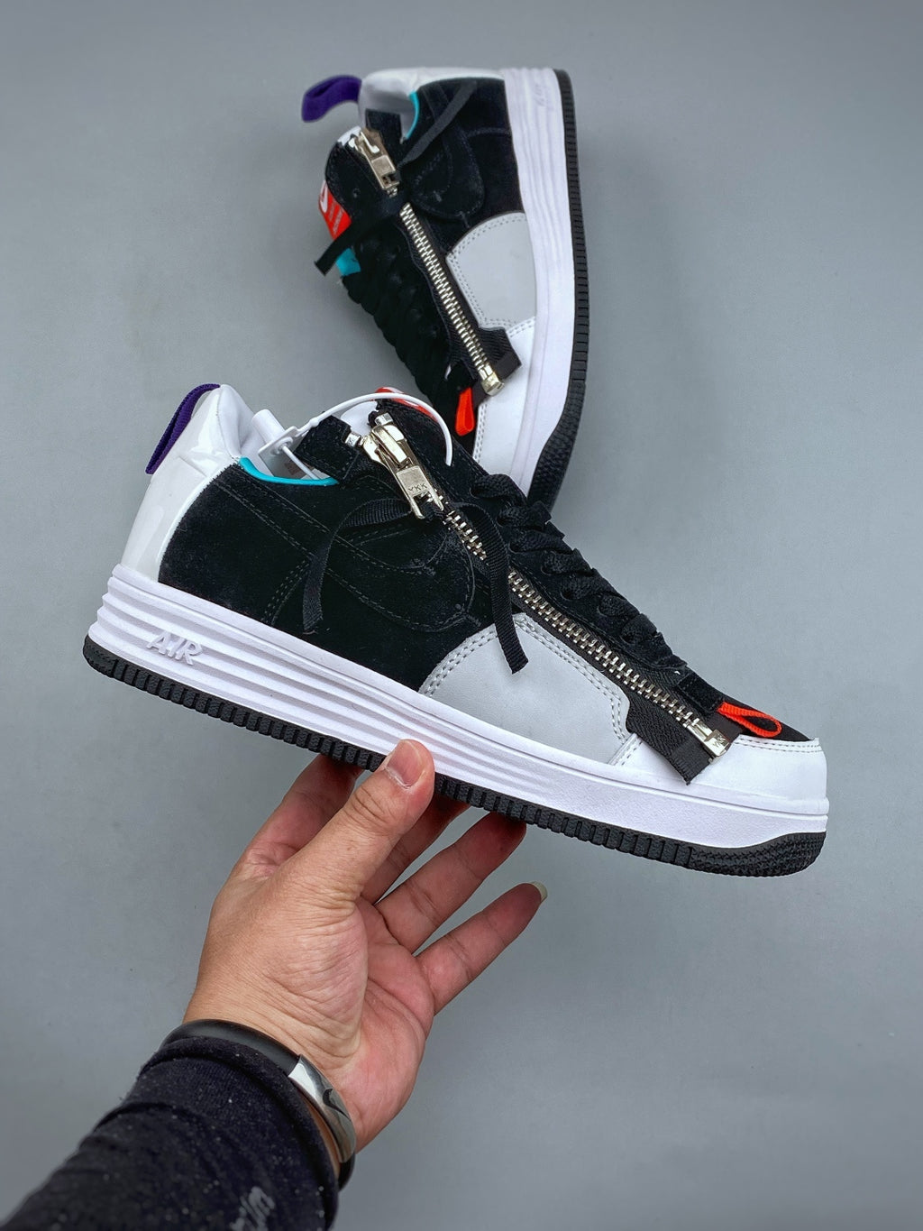 Nike Lunar Force 1 Black & White Zip Sneakers, Multicolor Accent Low-Top Lace-Up Streetwear Shoes