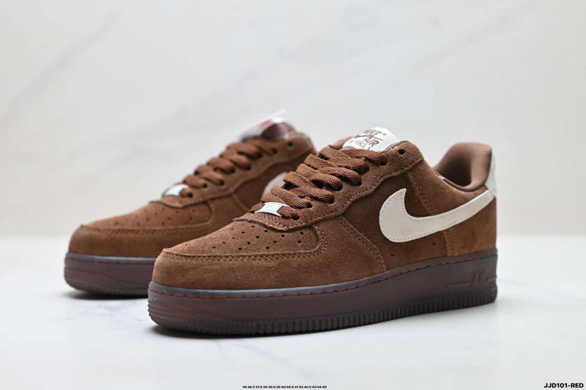 Nike Air Force 1 ’07 Low Brown & Cream Sneakers, Contrast Swoosh Retro Lace-Up Casual Streetwear Shoes